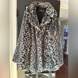 Fabulous Furs Leopard Print Faux Fur Jacket